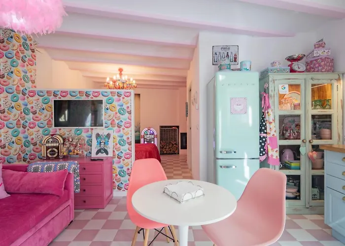 La Anos 50. La Casa Barbie. Banera, Chimenea Lägenhetshotell Corcubión