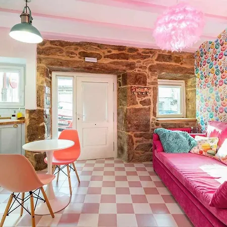 La Anos 50. La Casa Barbie. Banera, Chimenea شقة فندقية